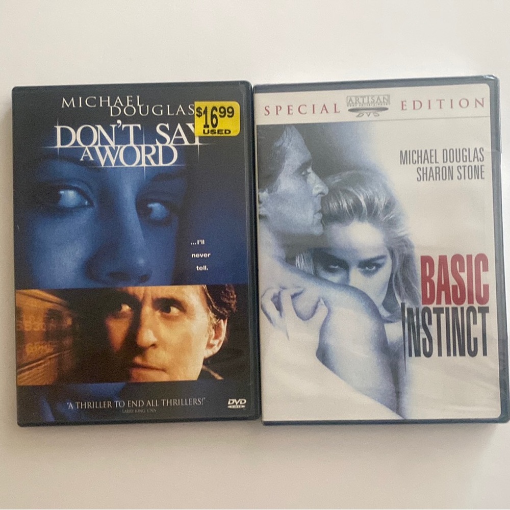(2) Michael Douglas Movies! Basic Instinct & Don’t Say A Word